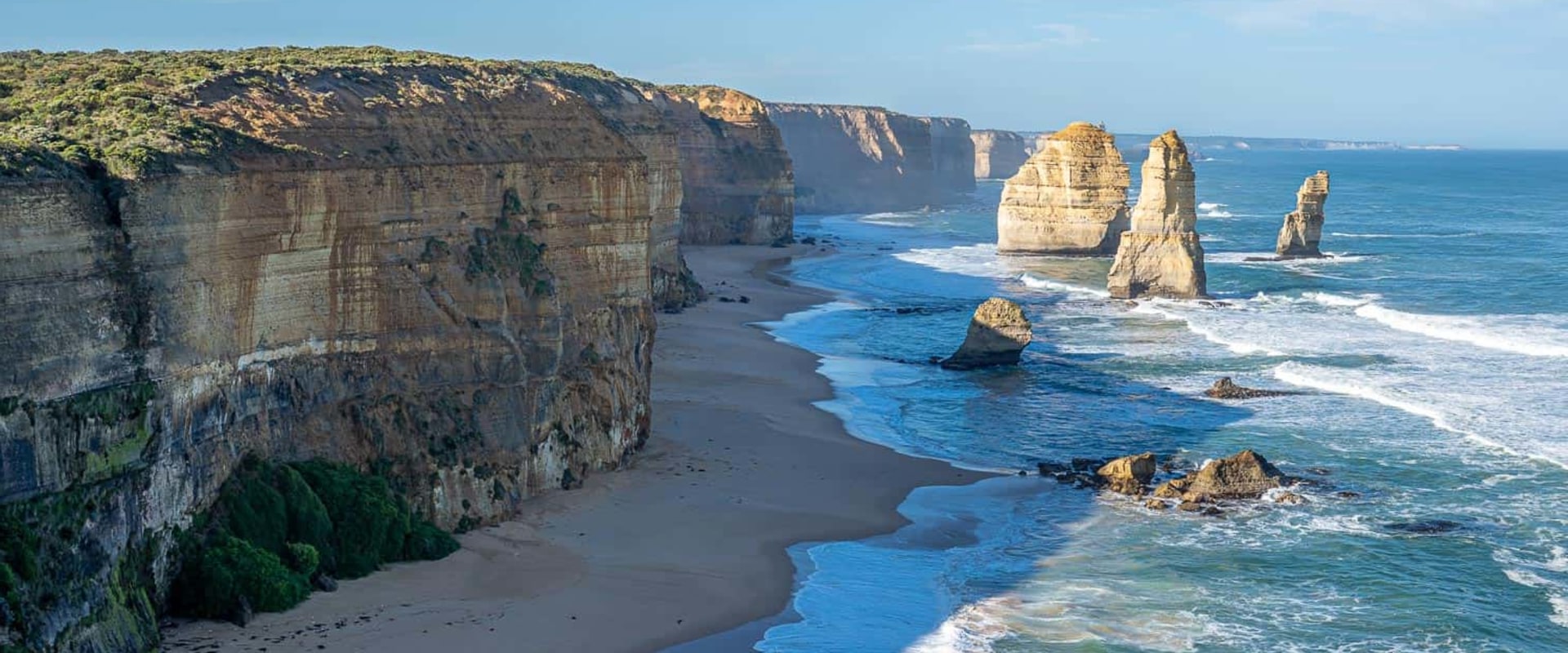Discover the Scenic Beauty of Great Ocean Road