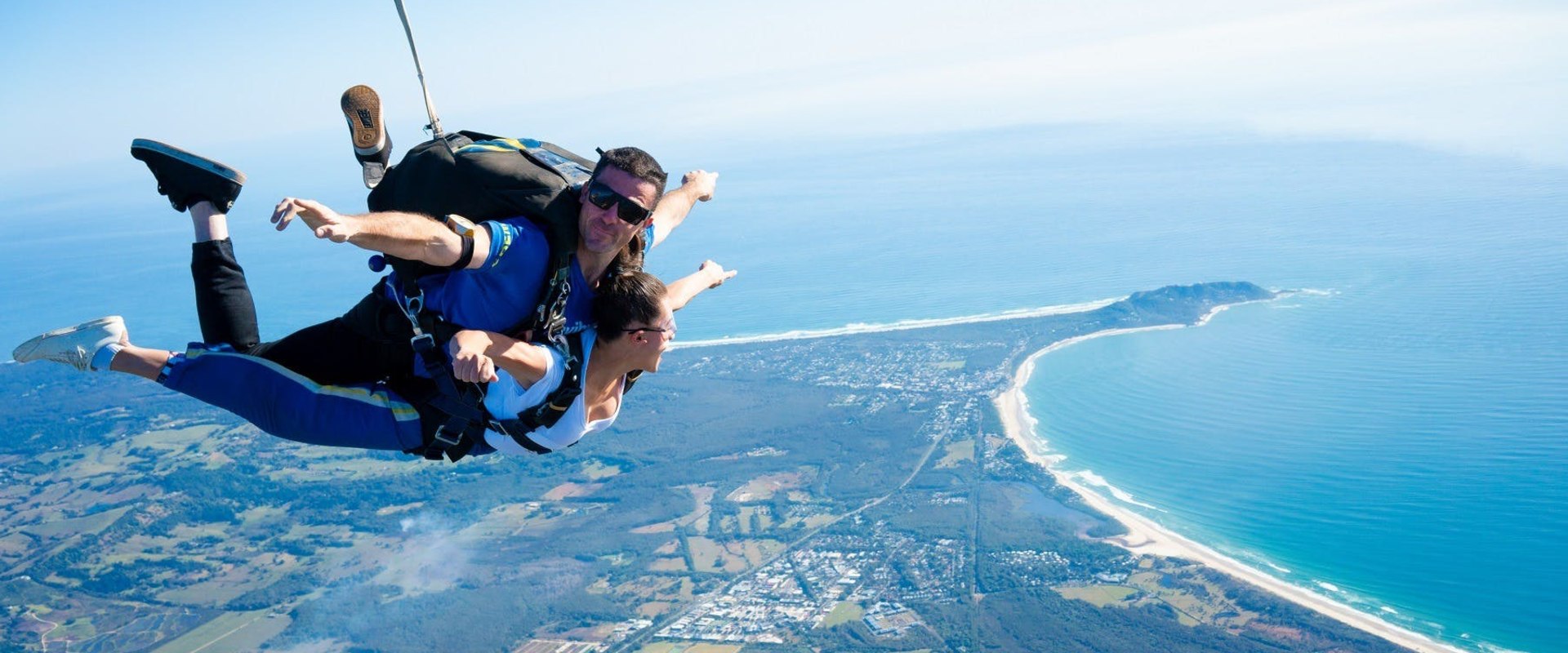 Discovering the Thrill of Skydiving in Byron Bay